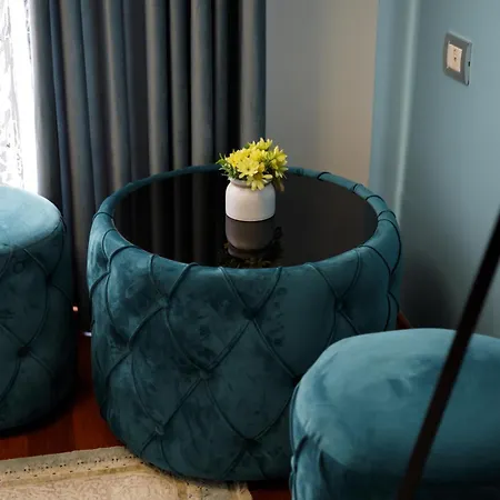 Bora 4* ジロカストラ