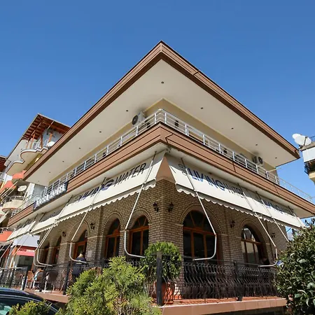 Hotel Bora 4*
