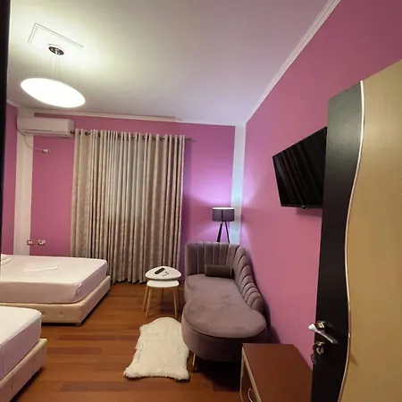 Hotel Bora