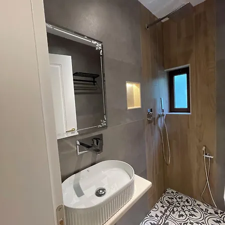 Hotel Bora Gjirokastër