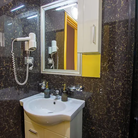 Bora Hotel Gjirokastër